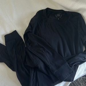 Like new Cozy Earth black jogger set size Small